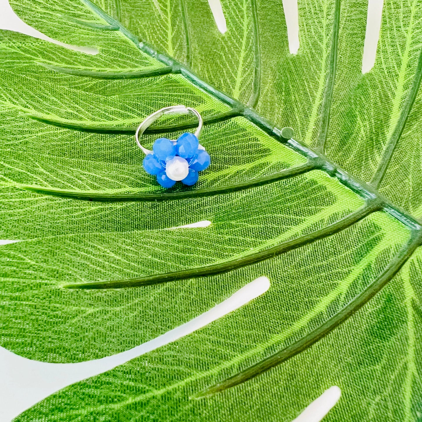 Beaded Daisy Rings