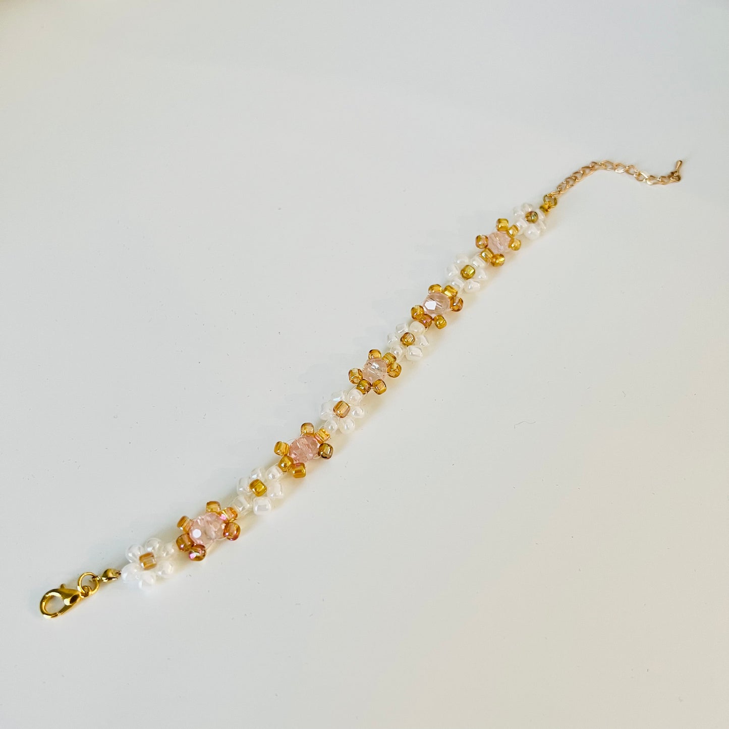 Beaded Daisy Bracelet