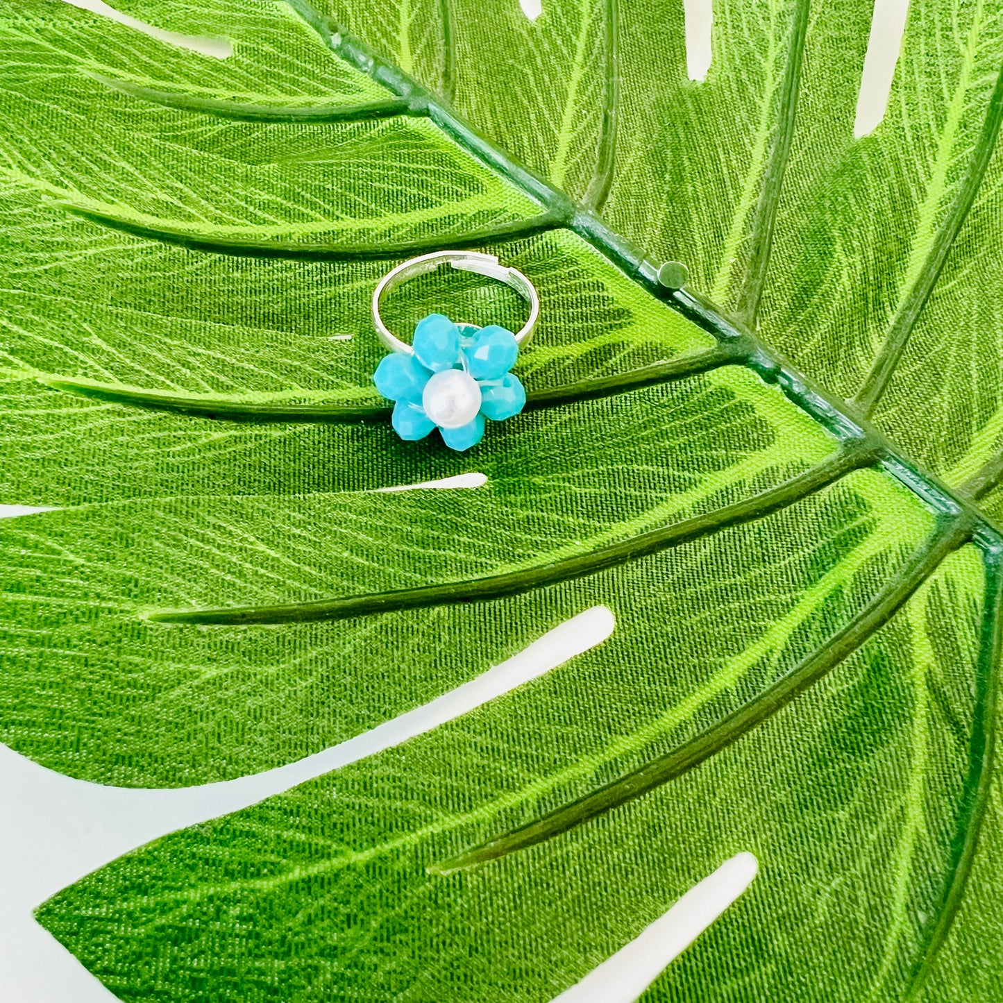 Beaded Daisy Rings